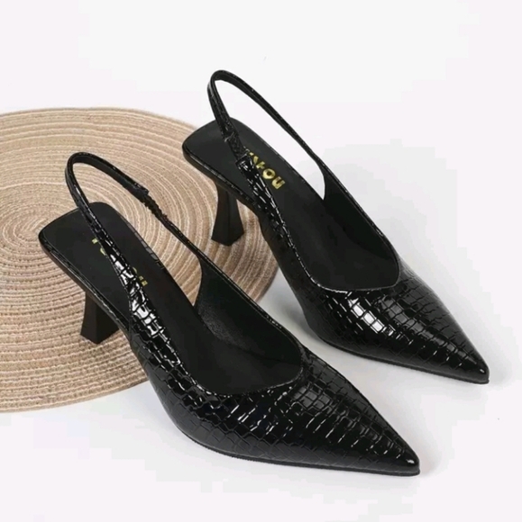 Zip Side Chunky Heeled Lace-Up Front Combat Boots, Chunky Heel Black Elegant - Picture 2 of 4